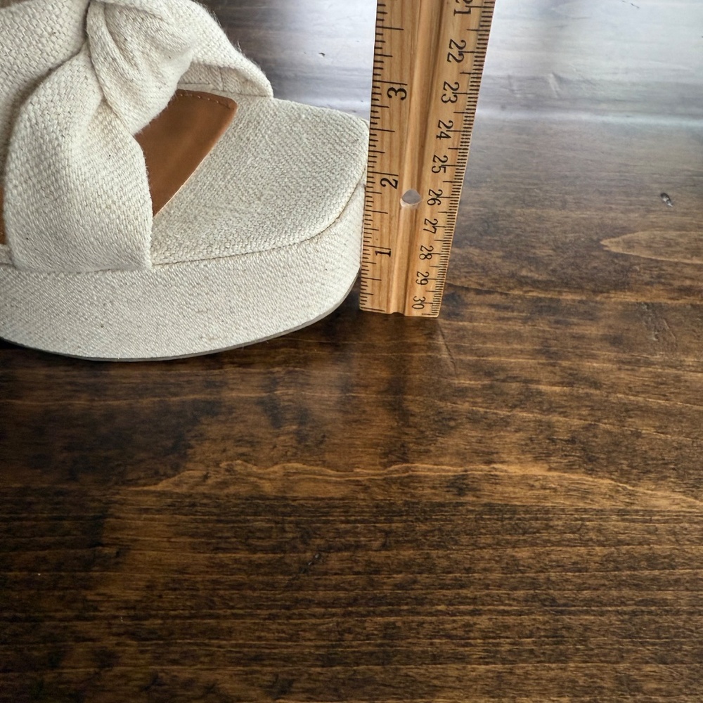 NWT a.n.a. Women's Holland Natural Platform Sandals Size 7.5 - Picture 9 of 9